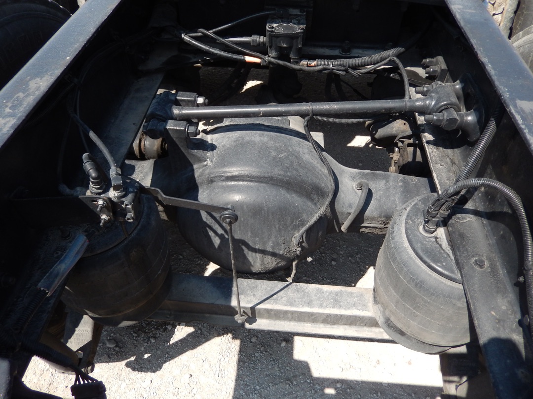 2012 KENWORTH T660 - Image 8